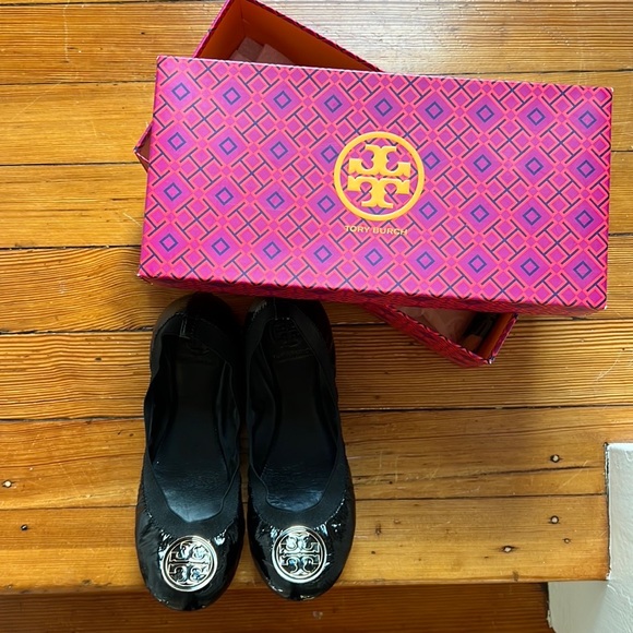 Tory Burch Caroline ballet flat - Picture 1 of 3